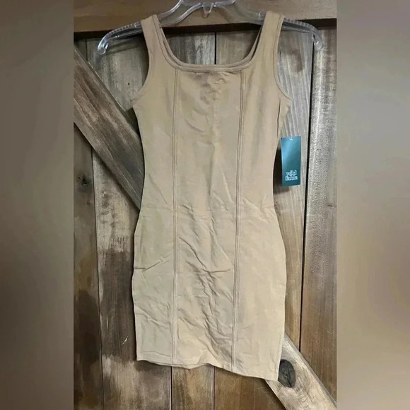 NWT Women’s XS Dresses 3 dresses Pink / Black / Tan from Wild Fable​​ - Picture 9 of 12